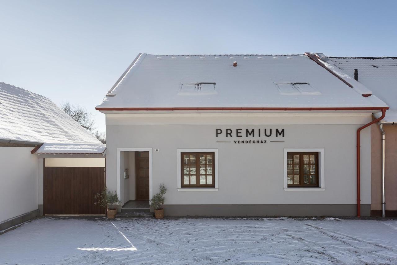 Premium Vendégház Eger Exterior foto